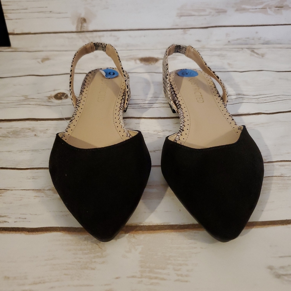Restricted sling back flats